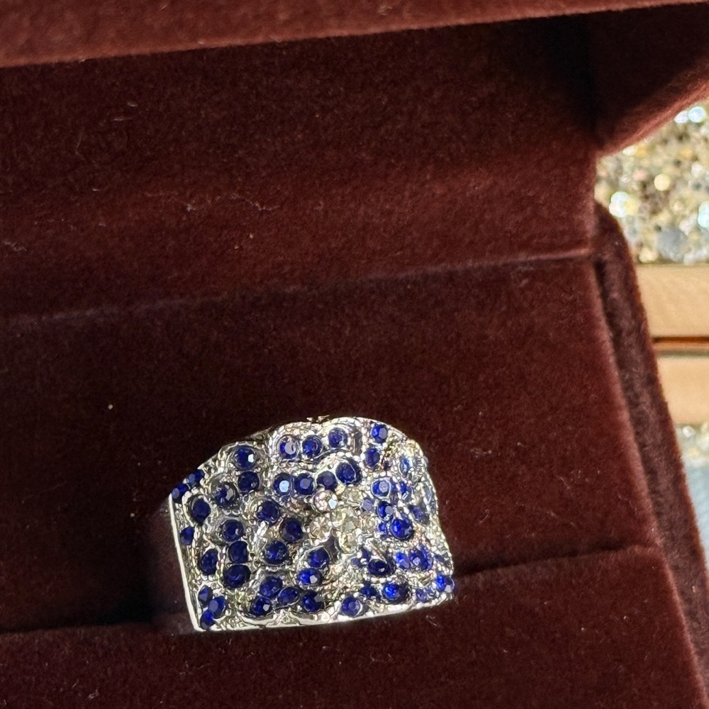 NEW | Midnight Blue and Silver Statement Ring 💎 - Picture 5 of 6